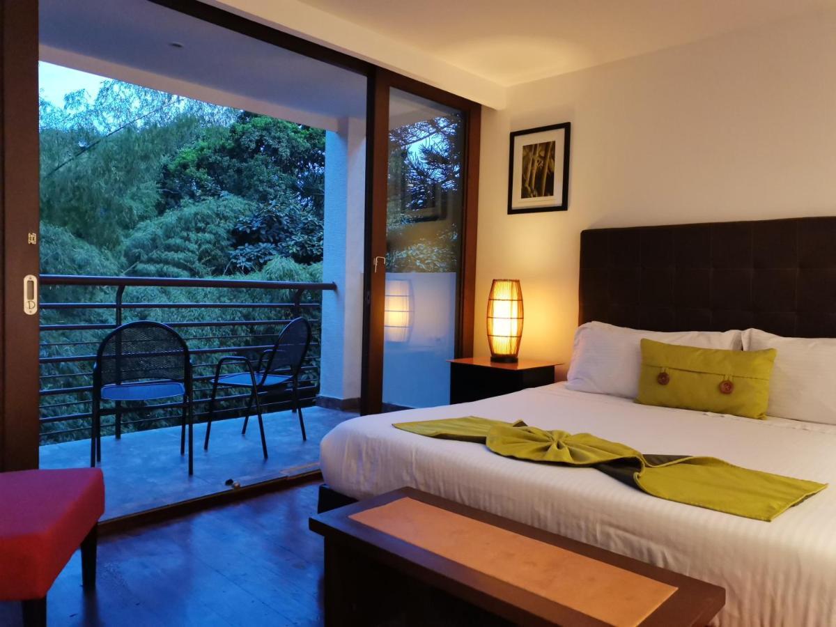 Hotel Bambu Inn Σαλέντο Εξωτερικό φωτογραφία