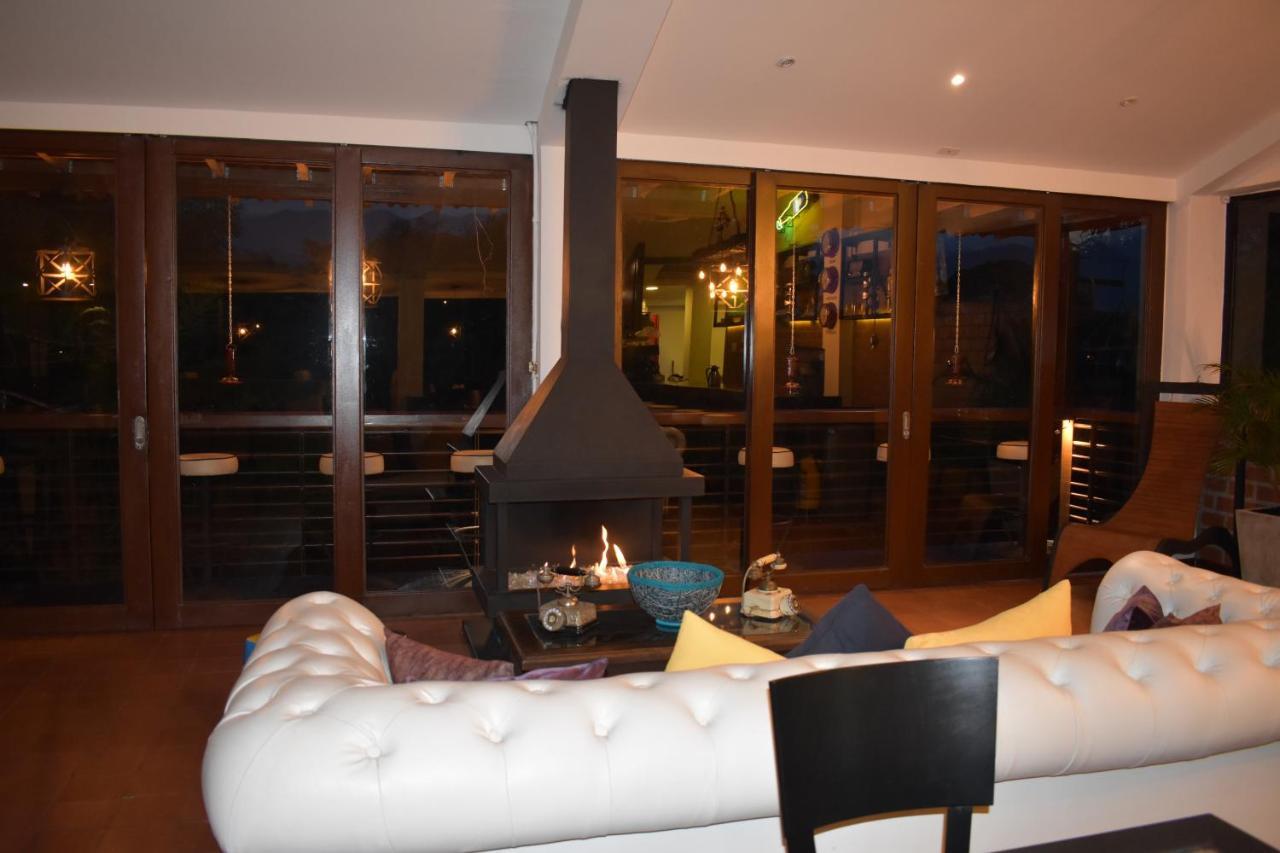 Hotel Bambu Inn Σαλέντο Εξωτερικό φωτογραφία