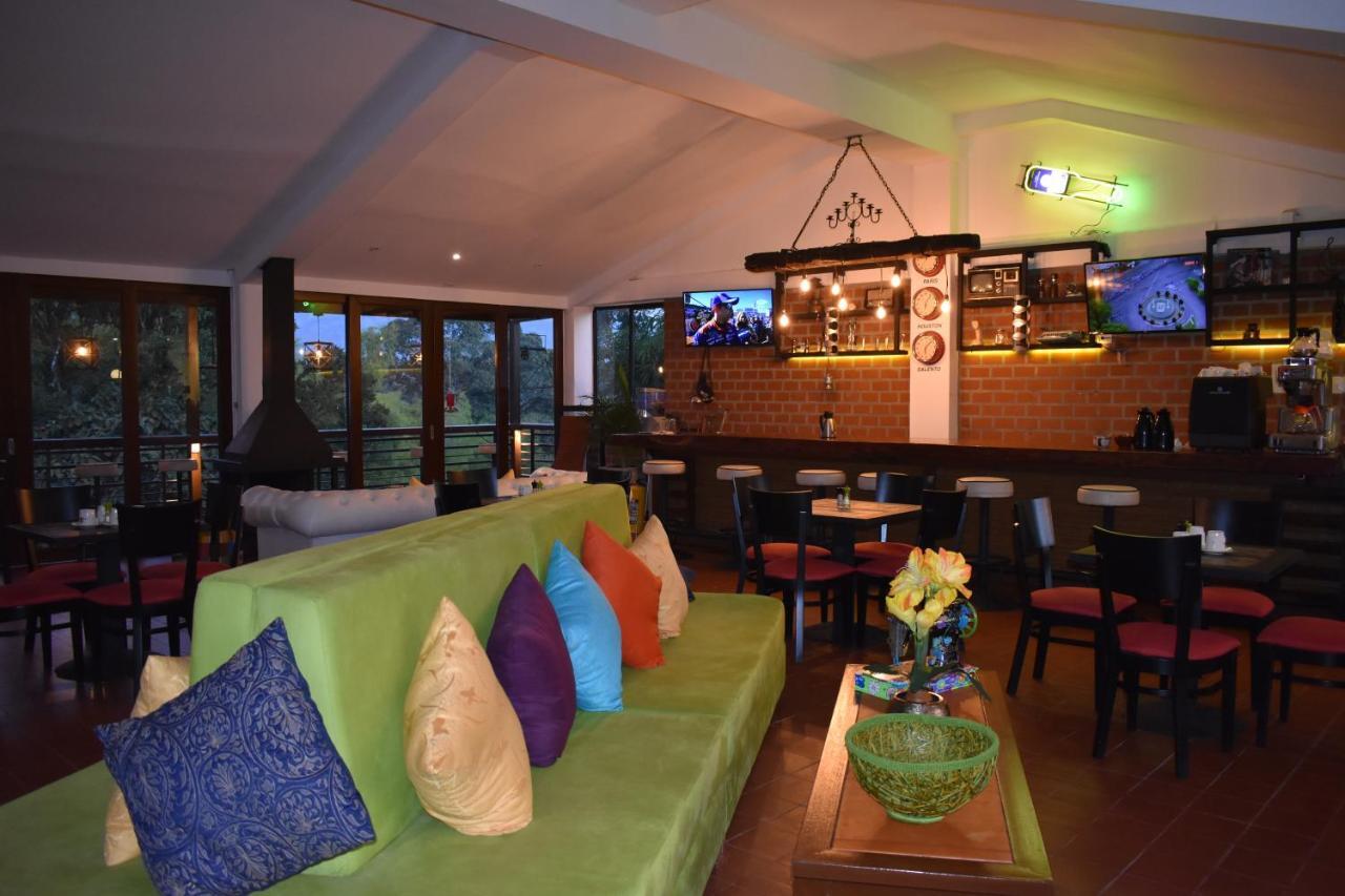 Hotel Bambu Inn Σαλέντο Εξωτερικό φωτογραφία